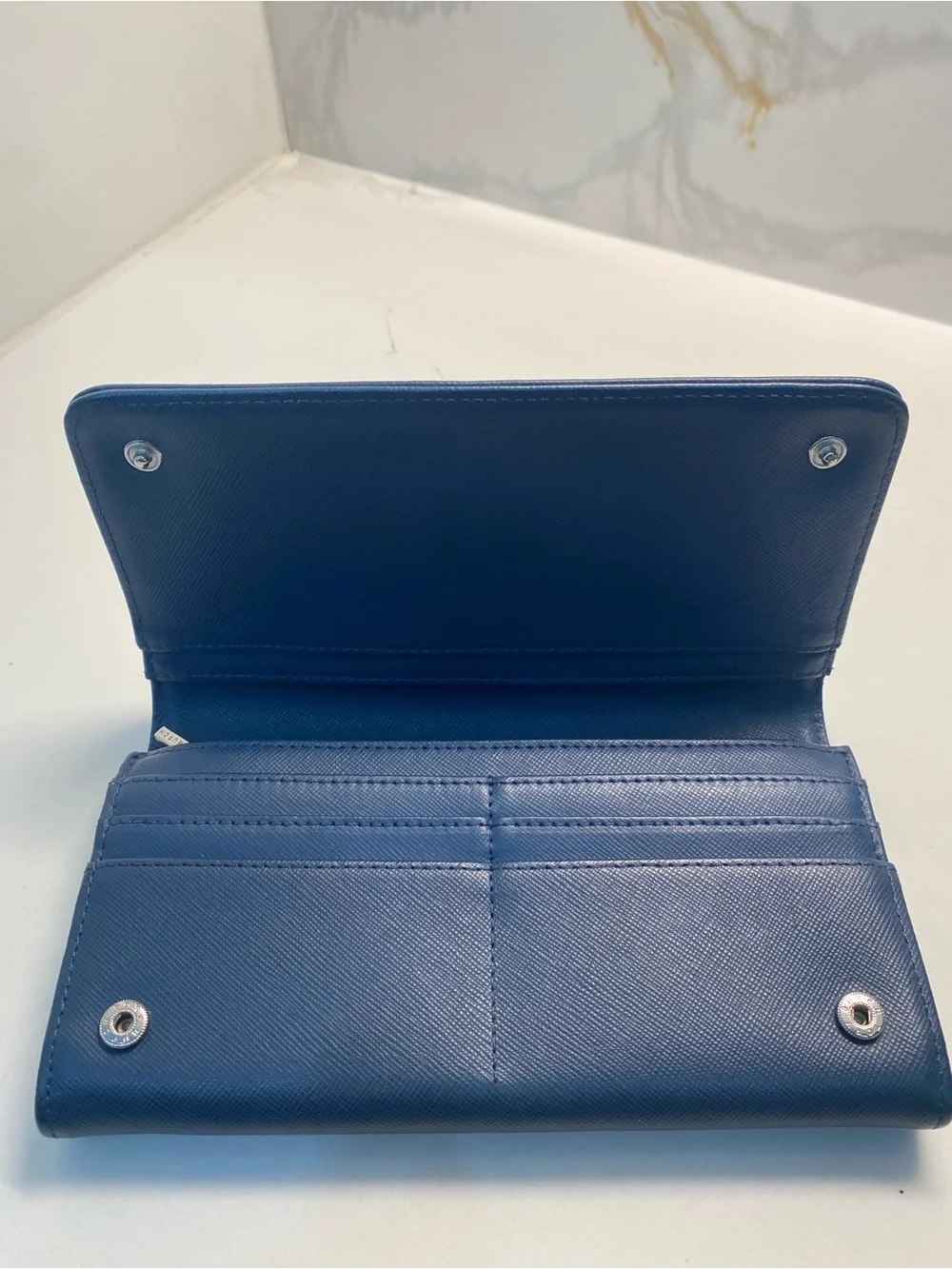 Tory Burch includes purse
